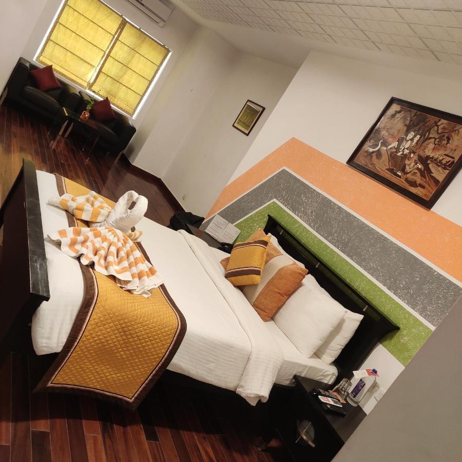 Vedic Village Sriperumbudur Formerly Known As Citrus Hotel Extérieur photo