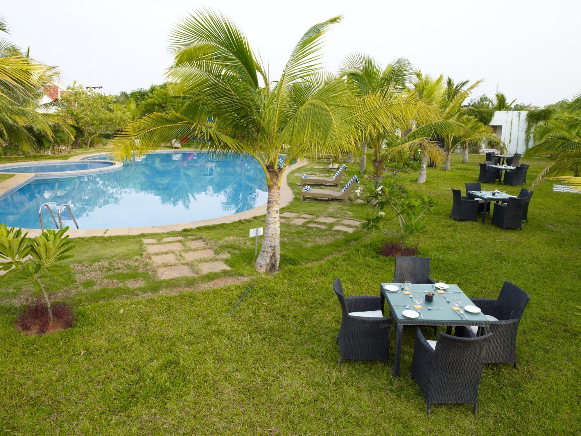 Vedic Village Sriperumbudur Formerly Known As Citrus Hotel Extérieur photo